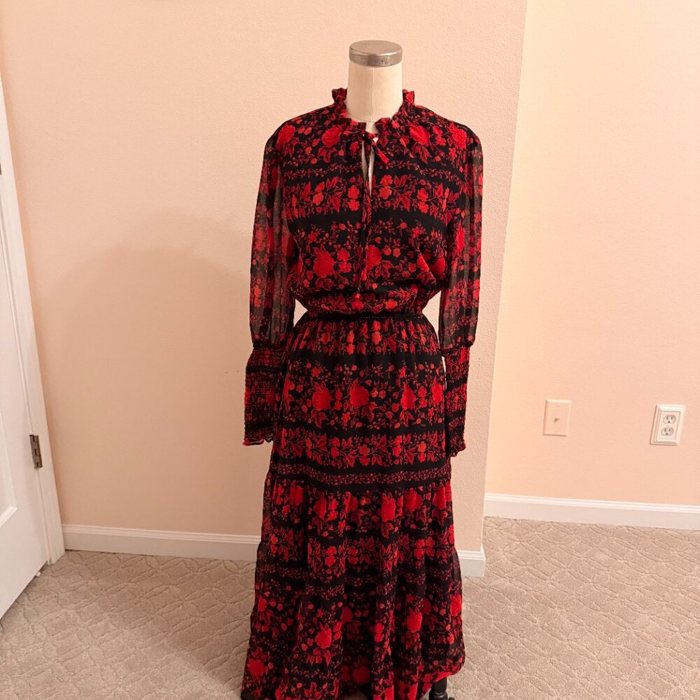 Steve Madden BB Dakota Its a Moment In True Red Dress-Size S & M